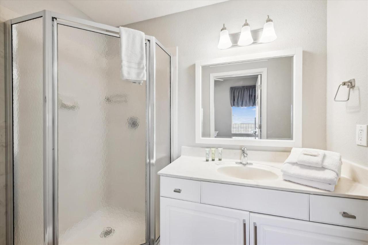 Gone Coastal - Tidewater Beach Resort #2410 By Book That Condo Panama City Beach Ngoại thất bức ảnh